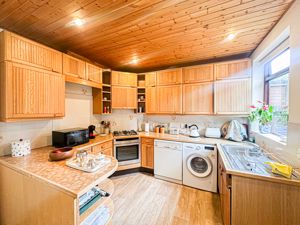 Photo 15- click for photo gallery